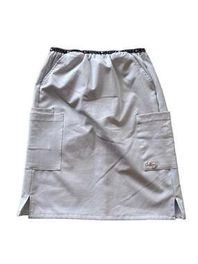 c.Saucy White Scrub Skirt with Pockets and Elastic Waistband Size S Regular